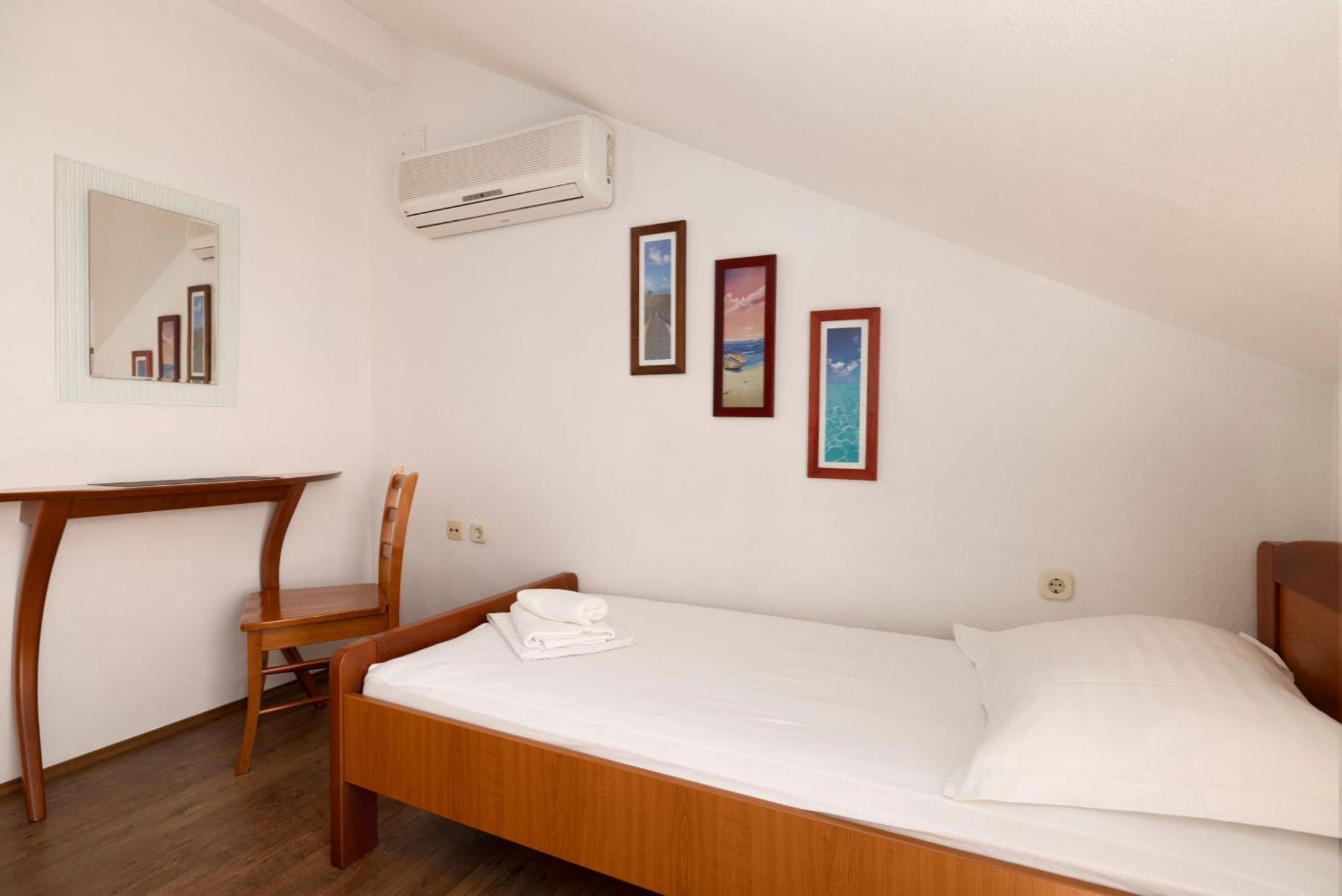 Jasminka Apartments Podgora Ngoại thất bức ảnh