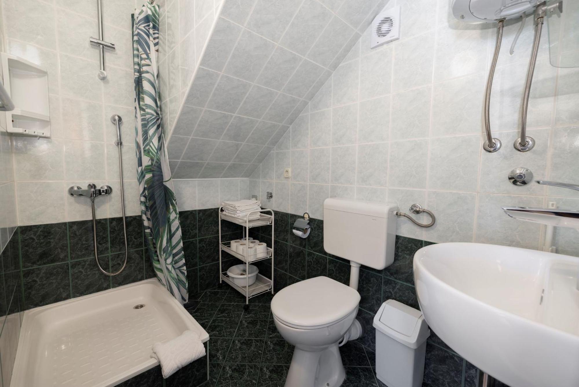 Jasminka Apartments Podgora Ngoại thất bức ảnh